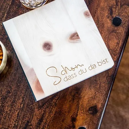 Nyaraló Floatinghouse Queen - Lp6